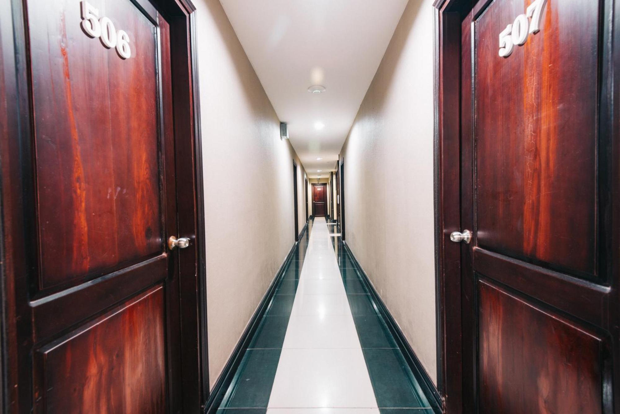 V Hotel Vientiane Eksteriør bilde