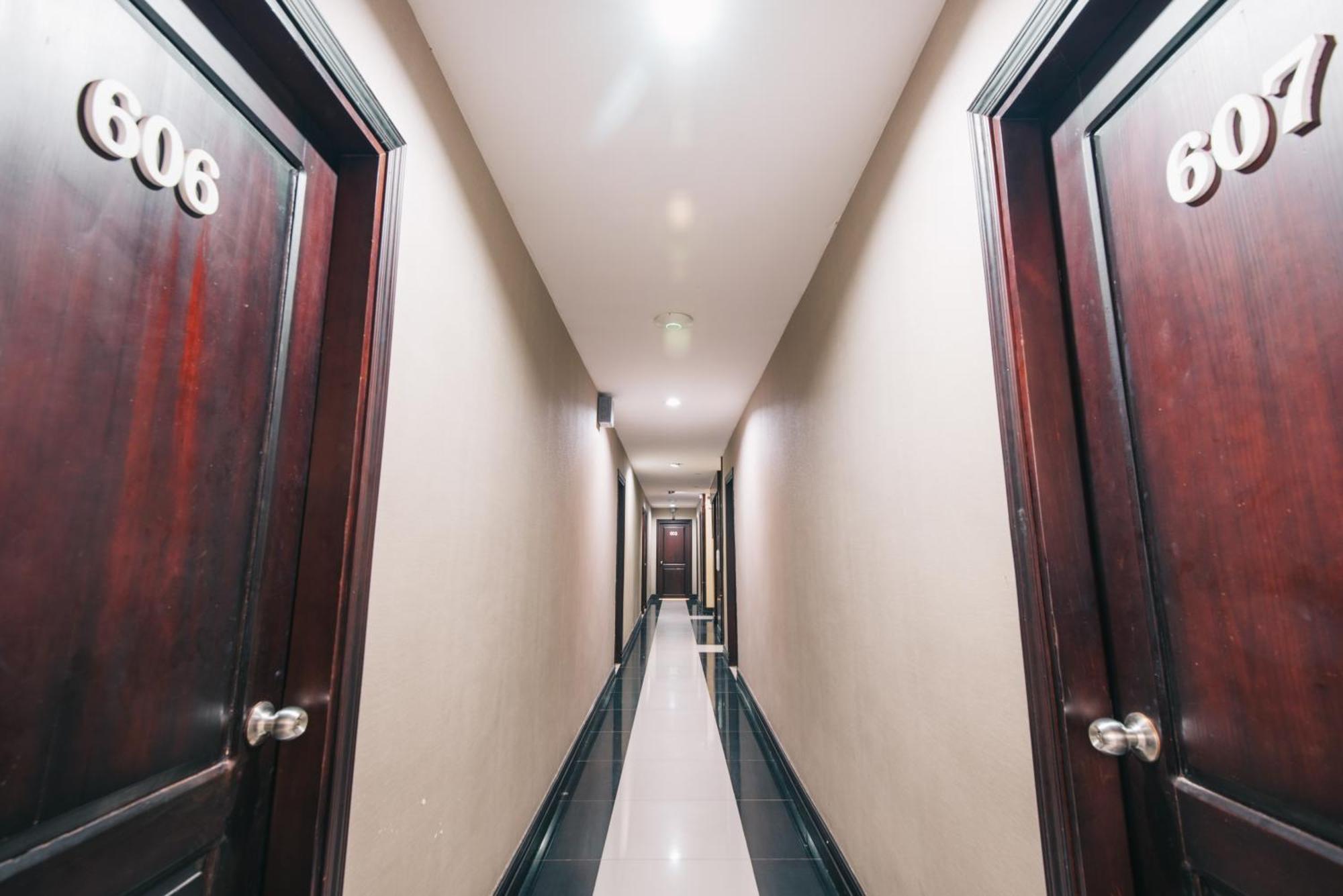 V Hotel Vientiane Eksteriør bilde