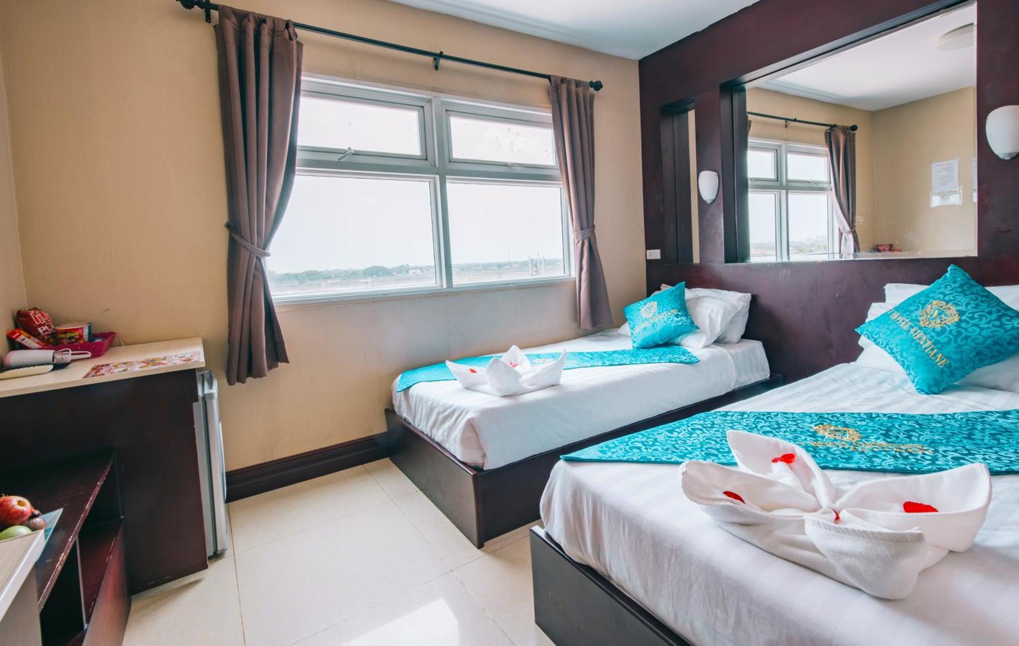V Hotel Vientiane Eksteriør bilde