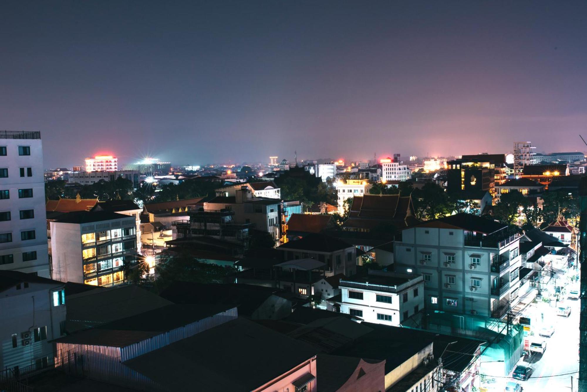 V Hotel Vientiane Eksteriør bilde